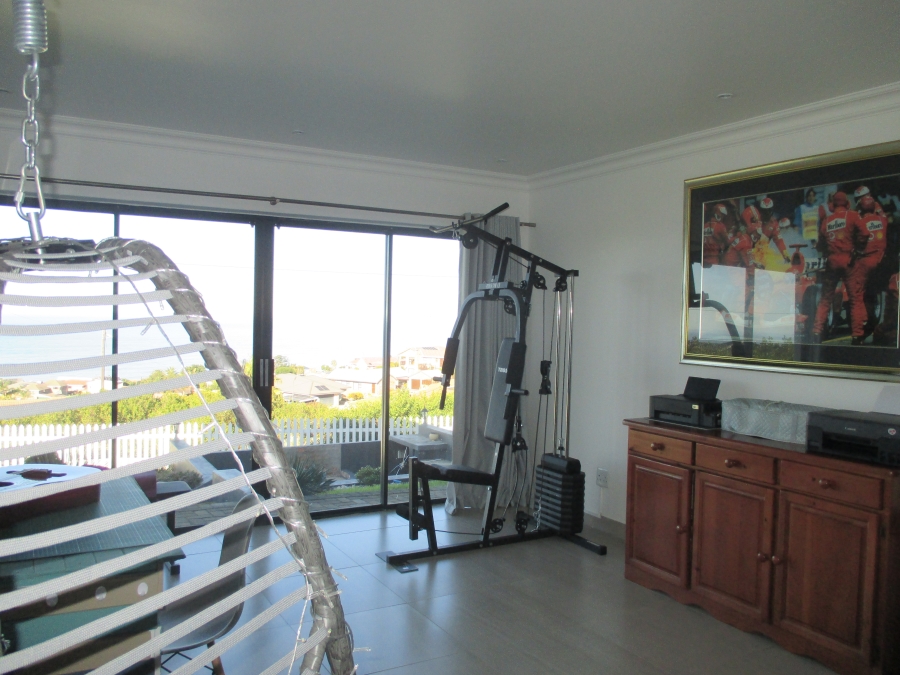 3 Bedroom Property for Sale in Dana Bay Western Cape